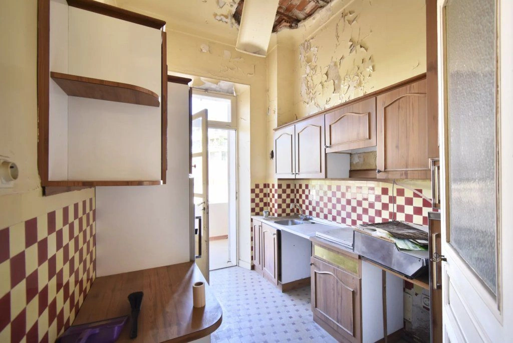 Квартира 4+1 в исторической вилле в Каннах, Франция