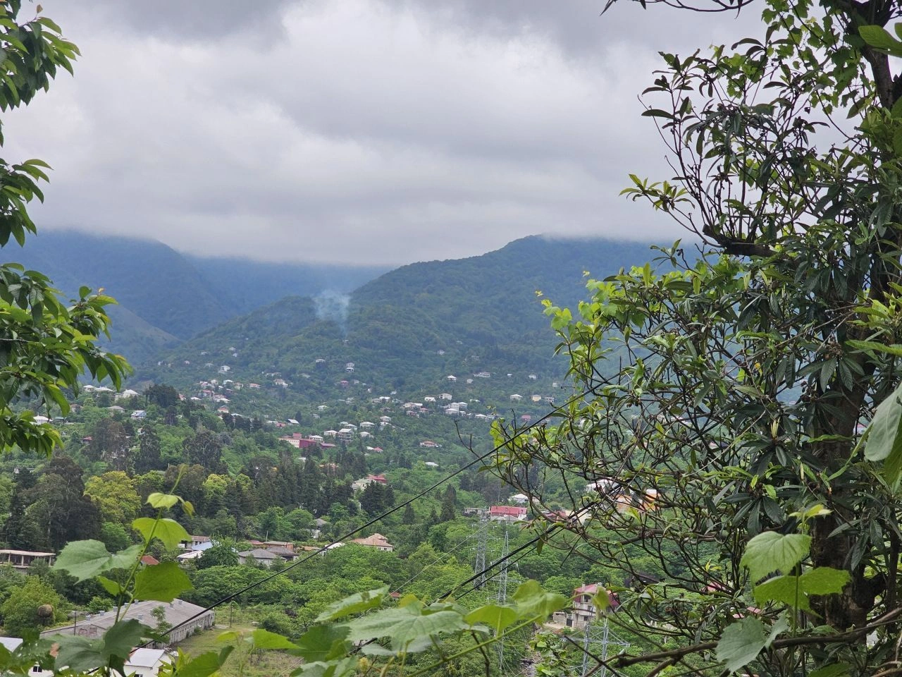 Двухэтажный дом с 4 спальнями в Батуми, Грузия