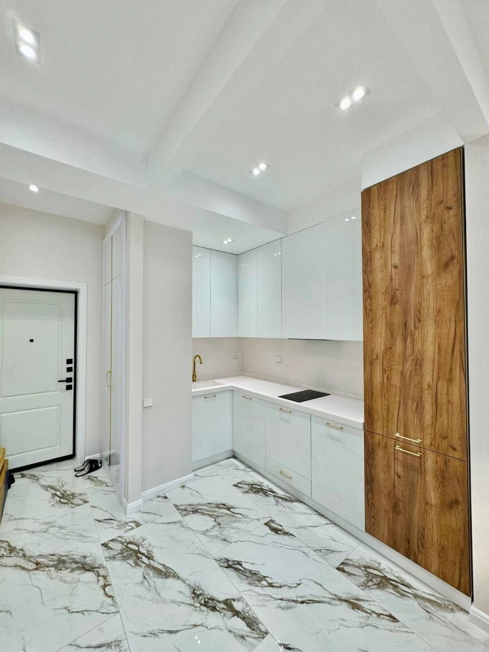 Дизайнерские квартиры 2+1 рядом со станцией метро в Баку