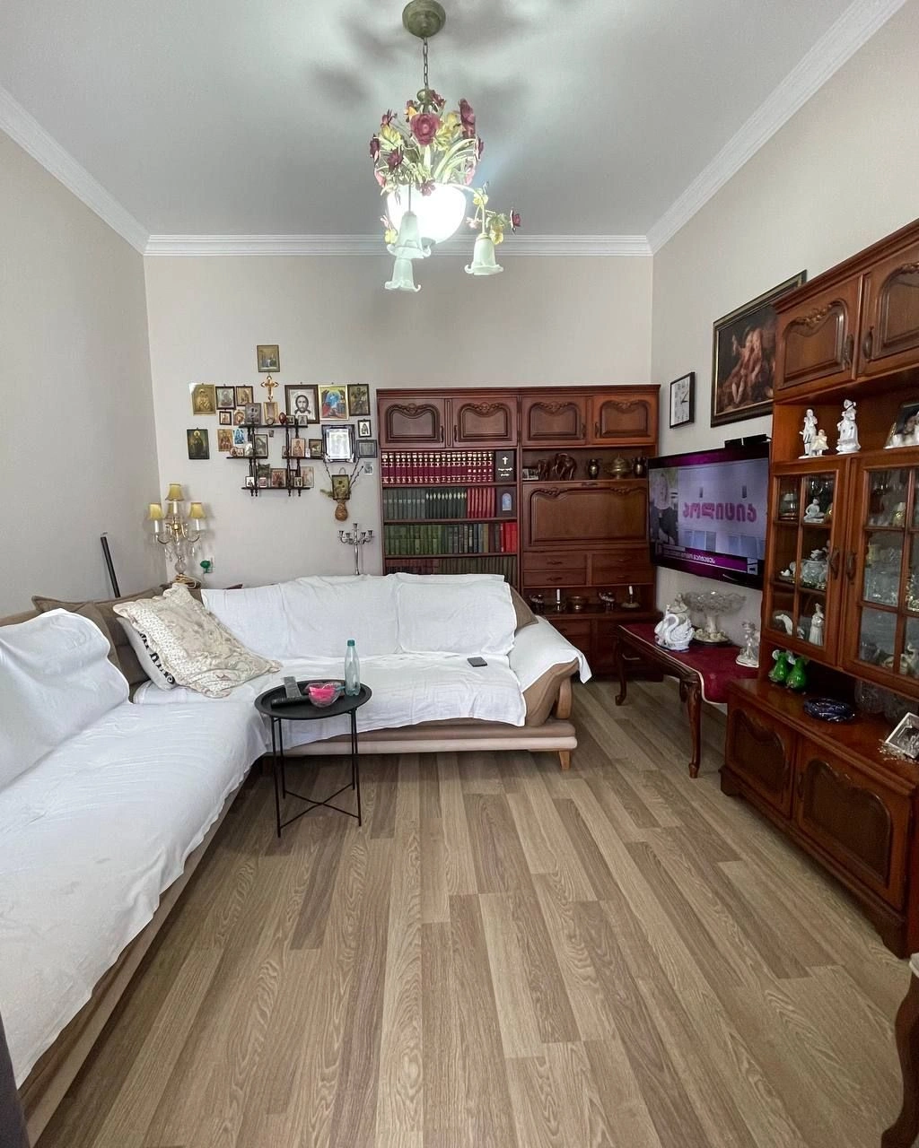 Двухэтажный дом 3+1 в центре Батуми