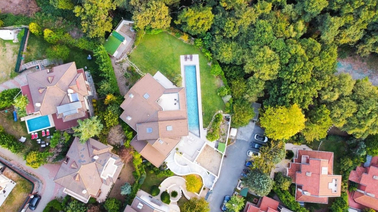 Роскошная вилла 7+1 для проживания в Стамбуле