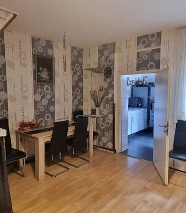 Вилла в престижном районе за € 250 тыс. в Дюссельдорфе ✅ VelesClub Int.