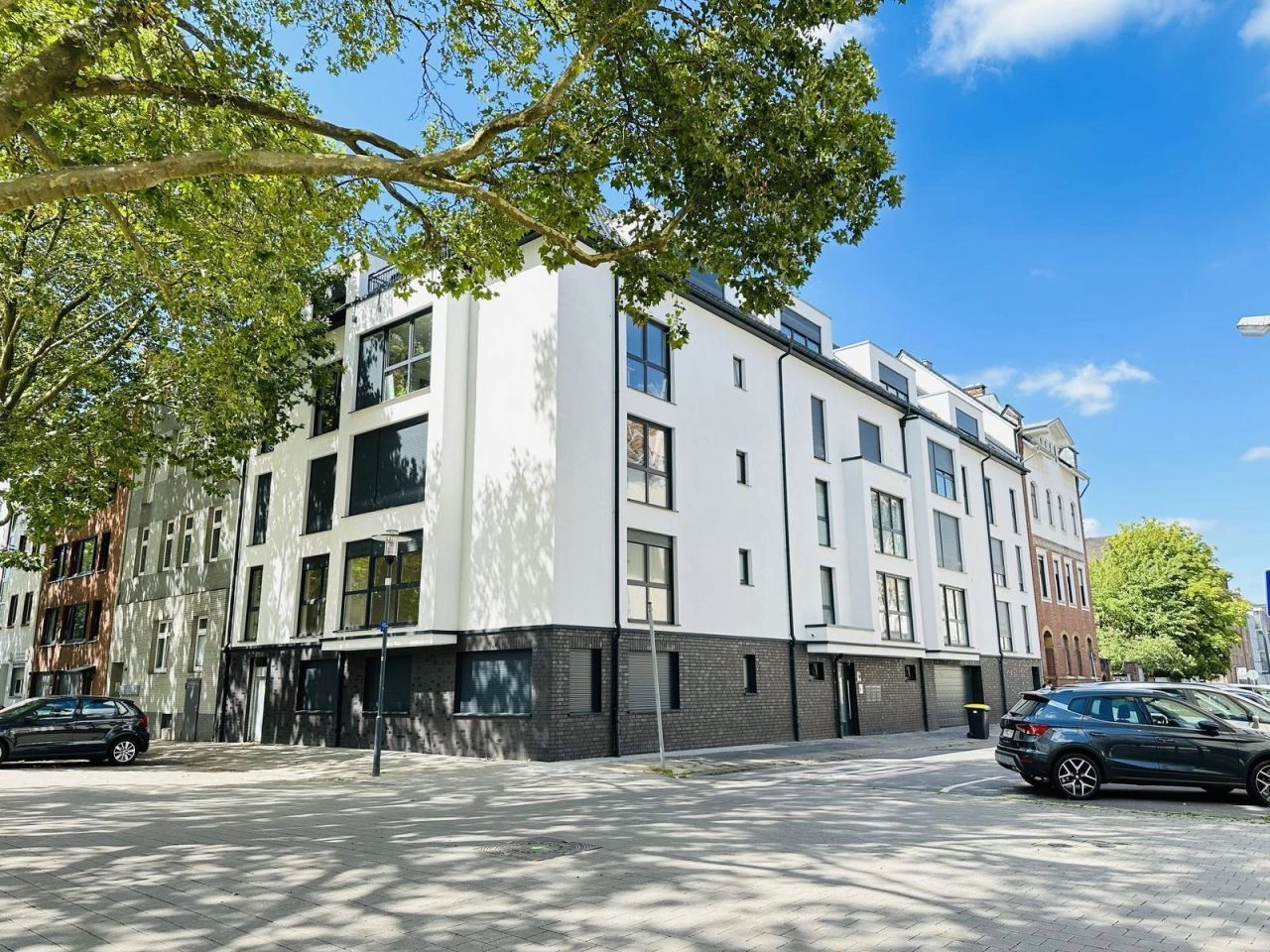 Квартира 4+1 в новостройке в Крефельде, Германия