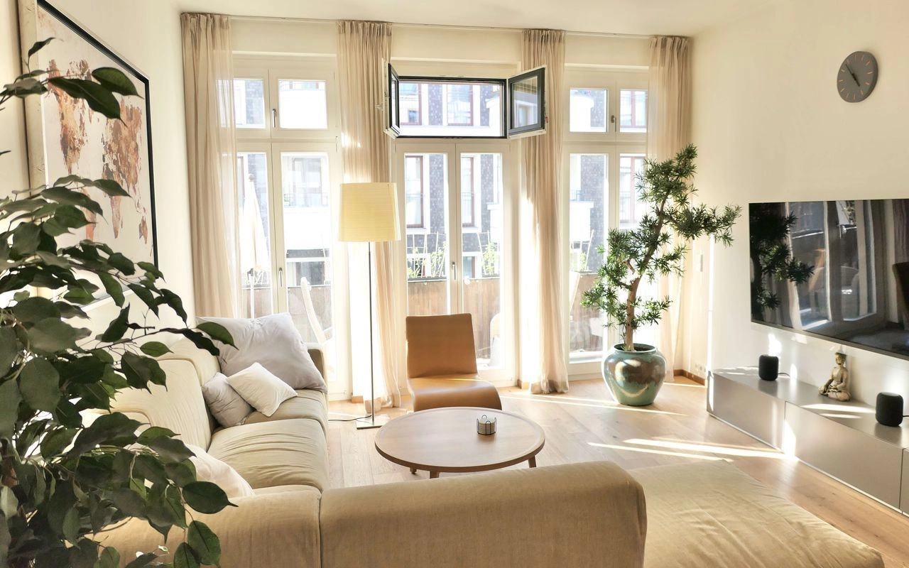 Элегантная квартира в престижном комплексе Fellini Residences в Берлине, Германия, 119 м2