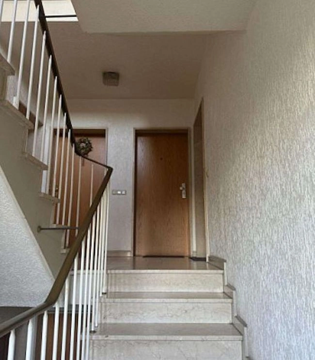 Студия в престижном районе Эссена, Германия