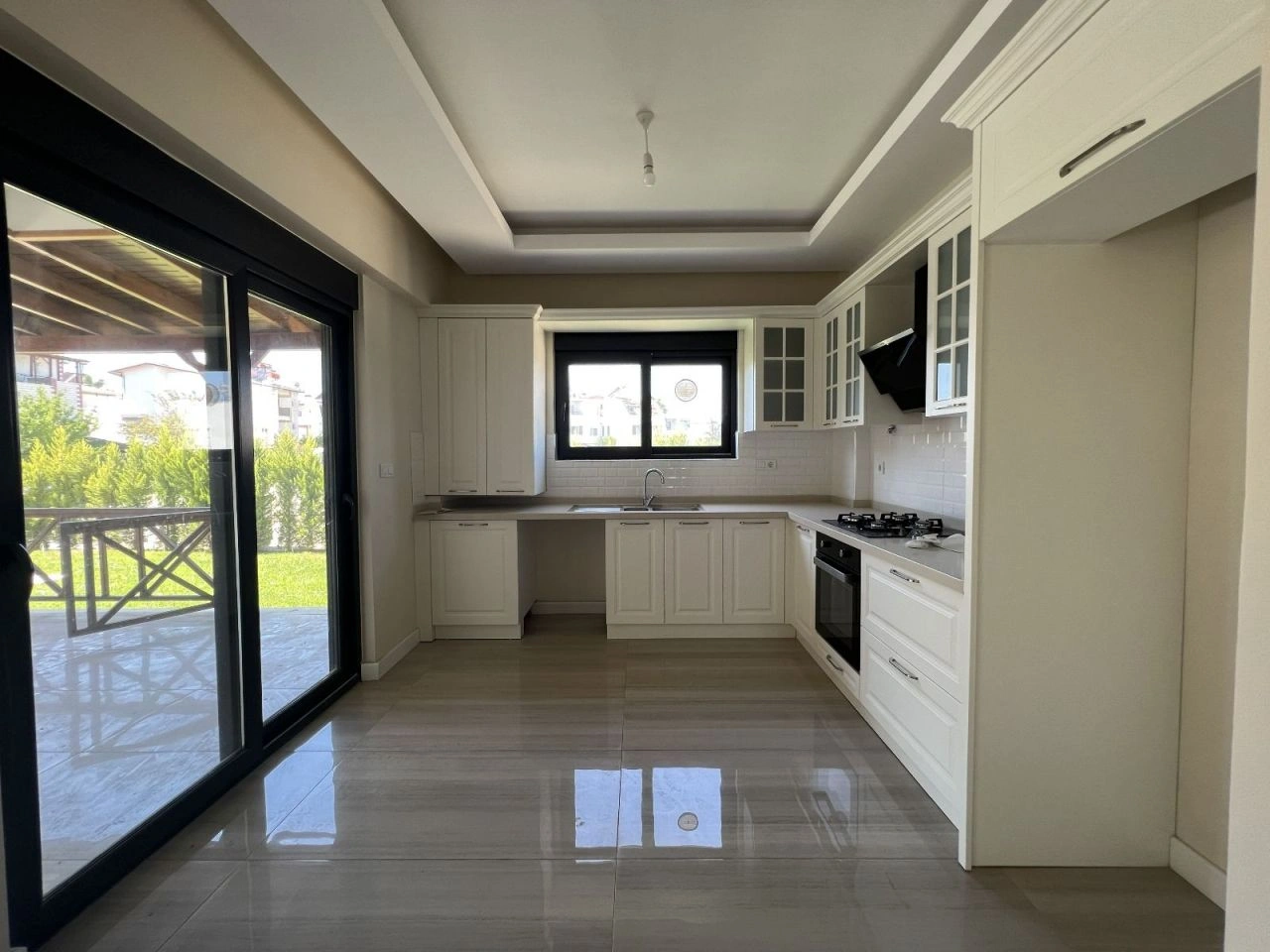 Вилла у моря в Белеке за € 448 тыс. ✅ жилье в Турции