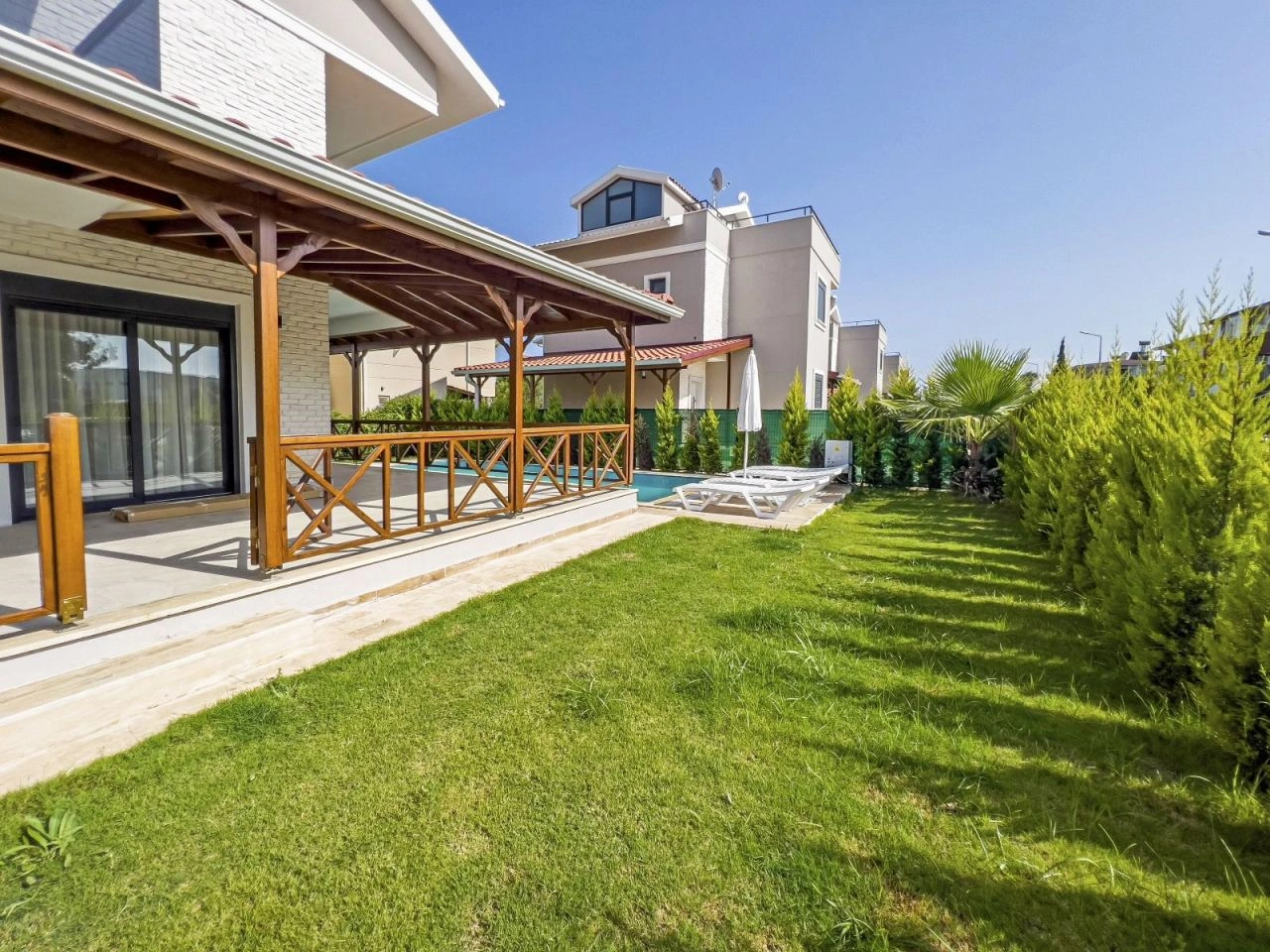 Вилла у моря в Белеке за € 448 тыс. ✅ жилье в Турции