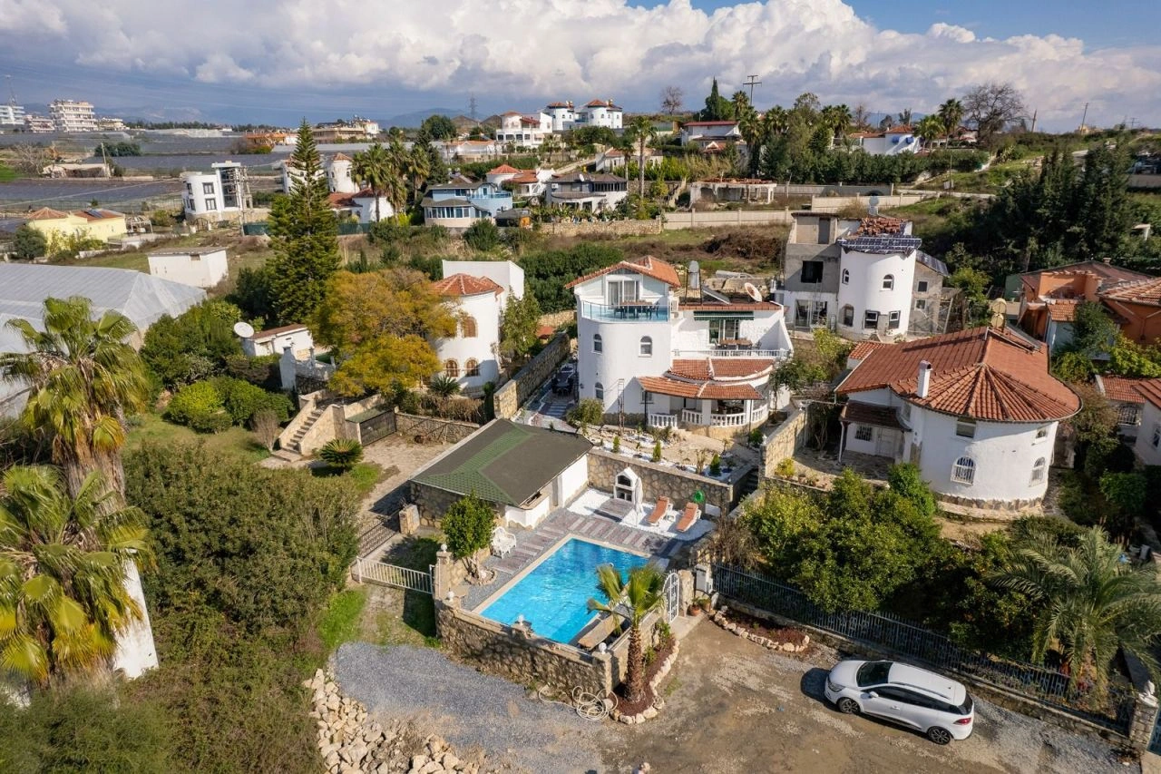 Роскошная вилла 4+1 рядом с пляжем Алания