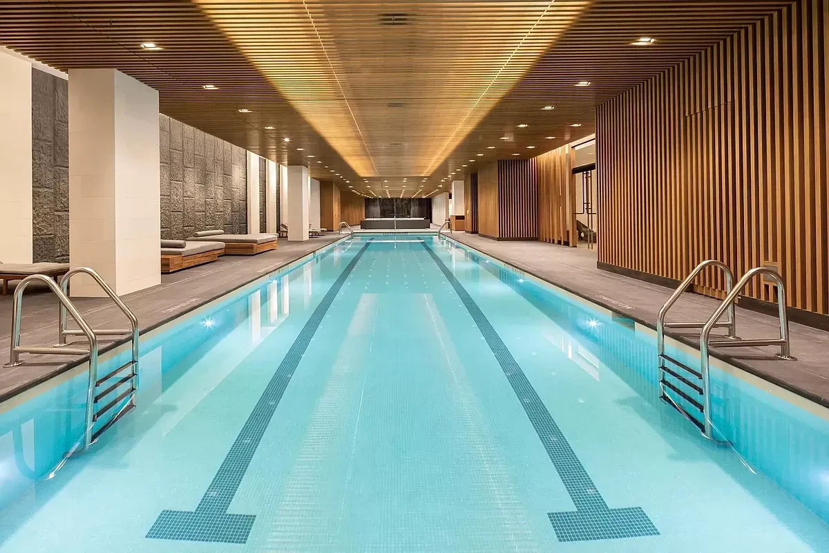 Apartments in a prestigious area of Manhattan with panoramic views of New York City, USA