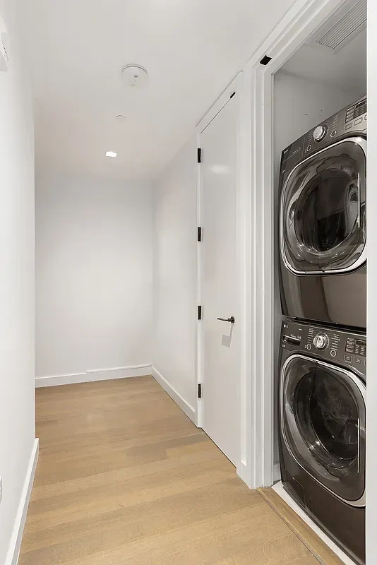 Apartments in a prestigious area of Manhattan with panoramic views of New York City, USA