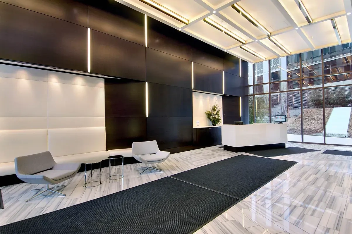 Квартира в престижном районе Нью-Йорка с видом на Бруклинский мост - $ 1,948,400