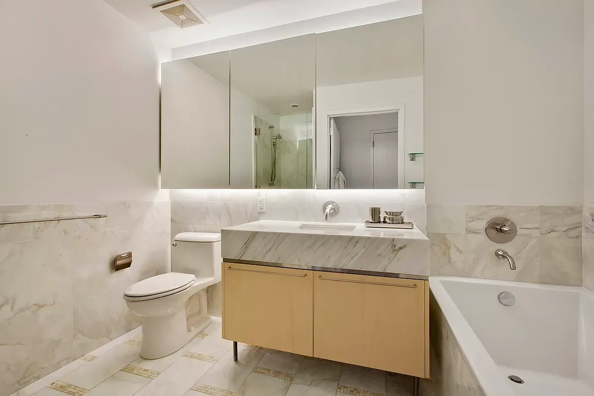 Квартира в престижном районе Нью-Йорка с видом на Бруклинский мост - $ 1,948,400