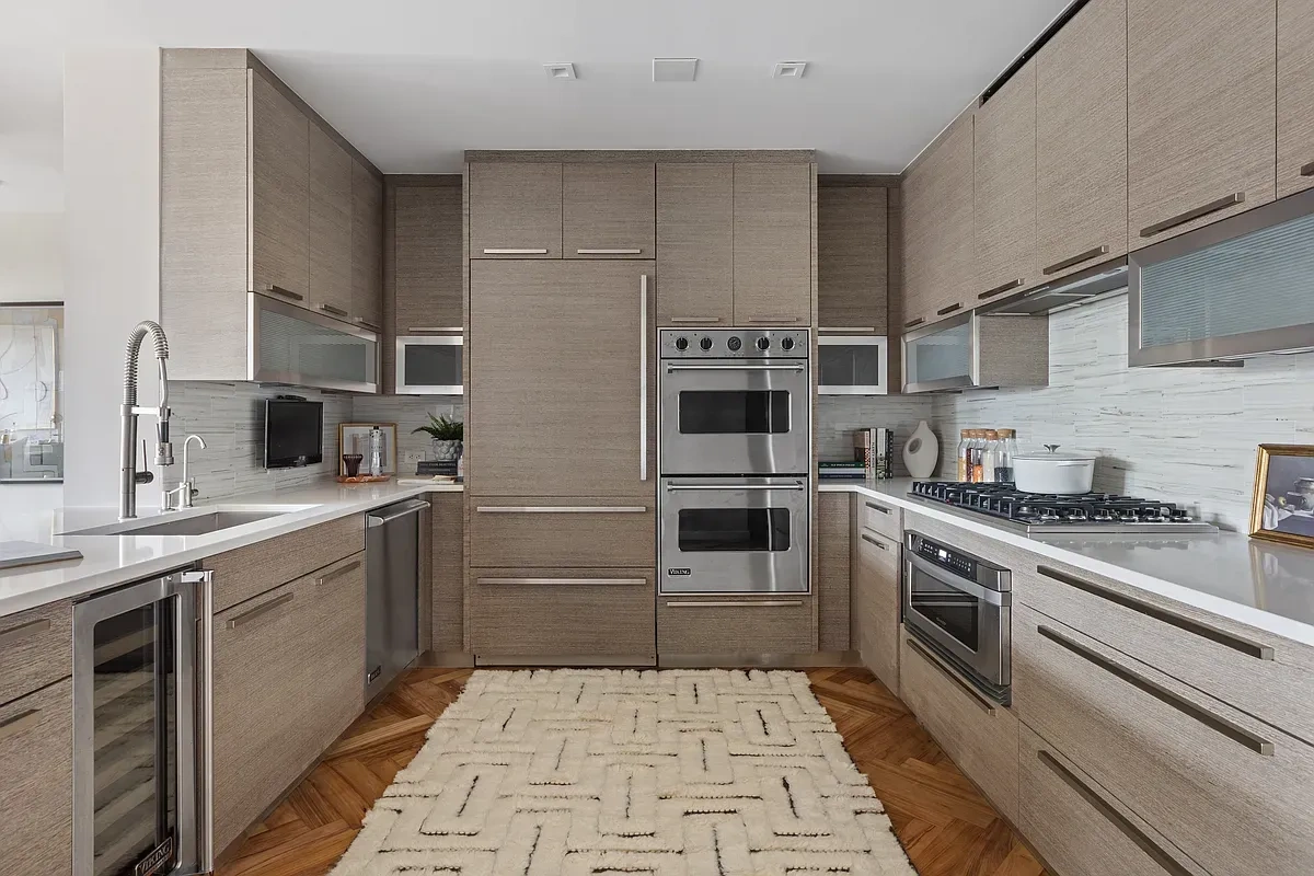 Квартира в Манхэттене с видом на реку Хадсон - $7,988,500