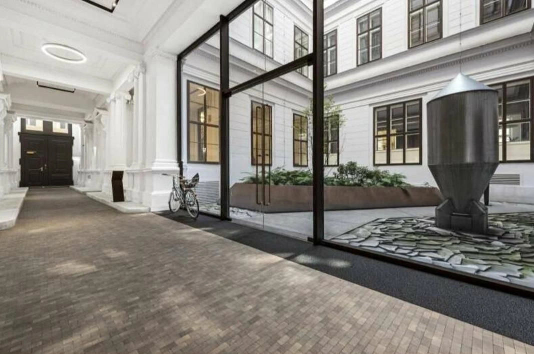 Роскошный пентхаус 4+1 в центре Вены