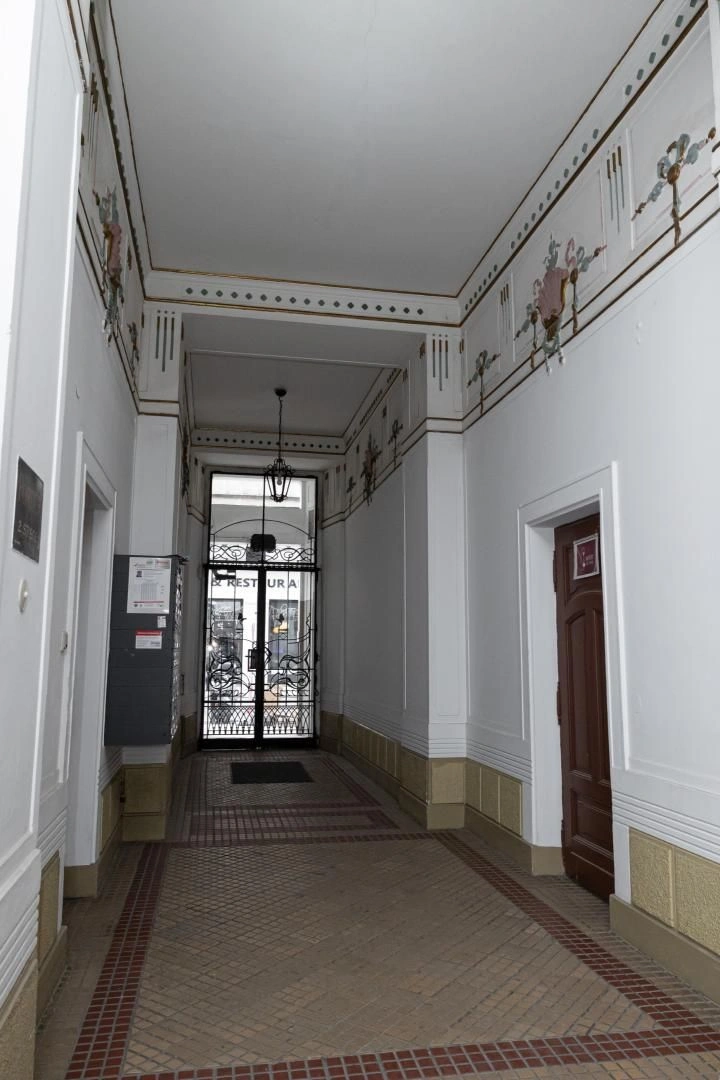 Квартира 2+1 в историческом здании в Вене, Австрия