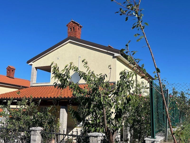 Вилла 3+1 с панорамным видом в Копере