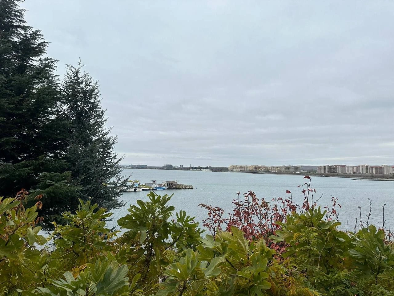 Меблированная квартира в Ахелое, Болгария