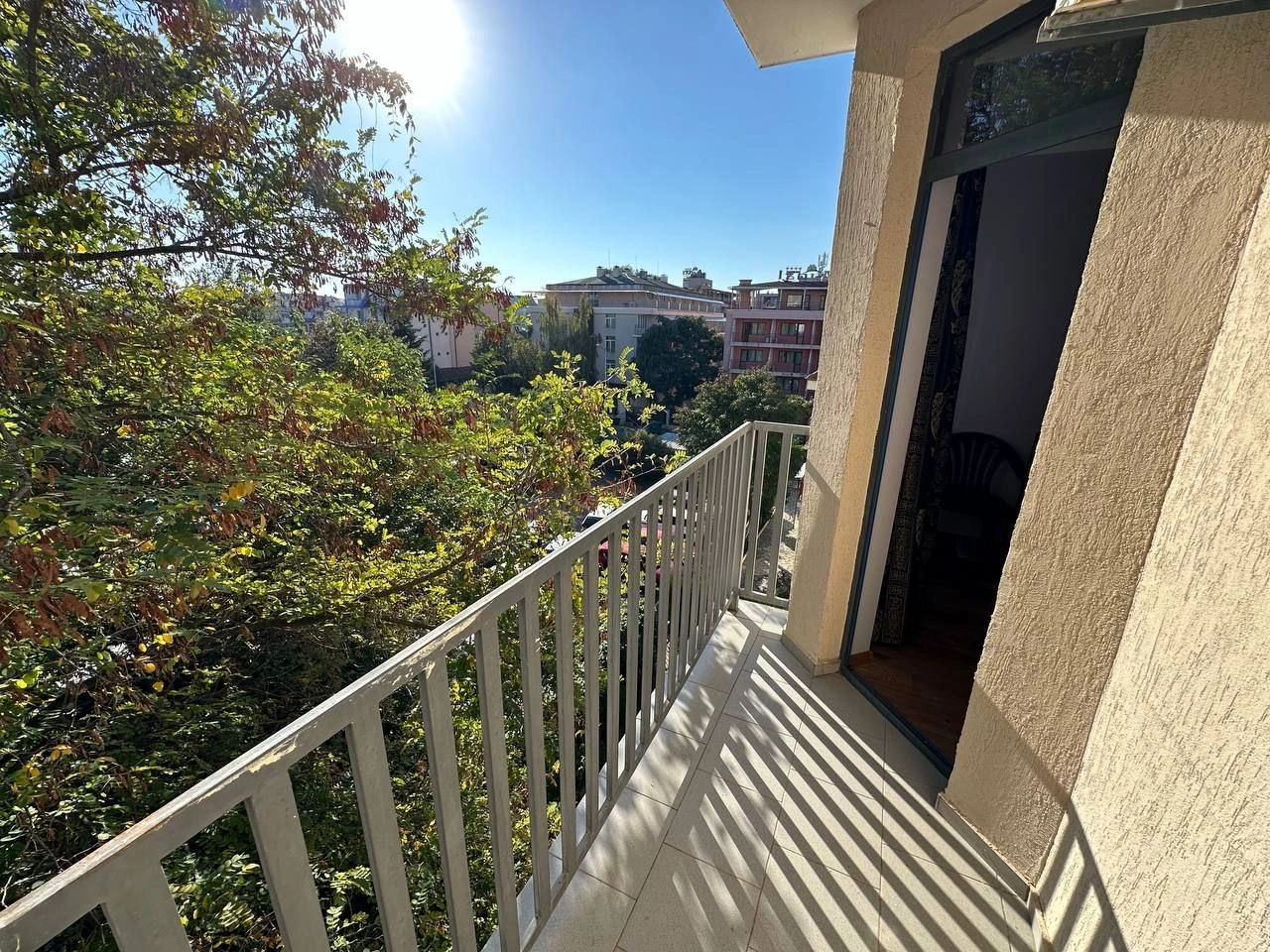 Меблированные квартиры в современном комплексе в Солнечном Берегу, Болгария