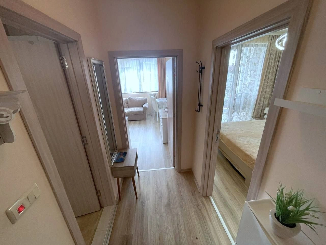 Меблированные квартиры в современном комплексе в Равде, Болгария