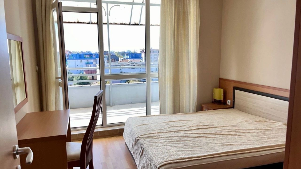 Квартиры в престижном комплексе в центре Солнечного Берега - 63 500 €