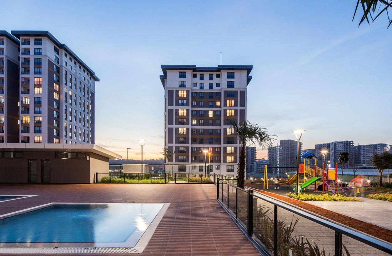 Квартиры в современном жилом комплексе в Стамбуле, Турция