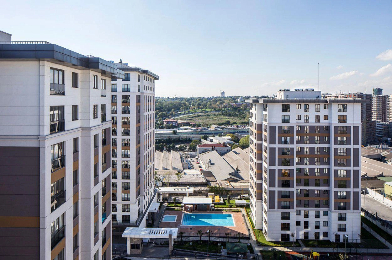 Квартиры в современном жилом комплексе в Стамбуле, Турция