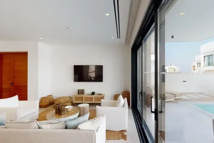 4-комнатный дом 270 в Фамагусте