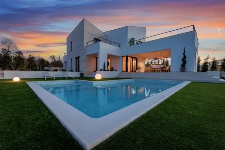 Villa near the beaches in the center of Malinska, Croatia