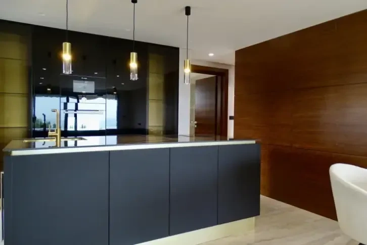 Квартира рядом с морем в Малинска Дубашница, Хорватия