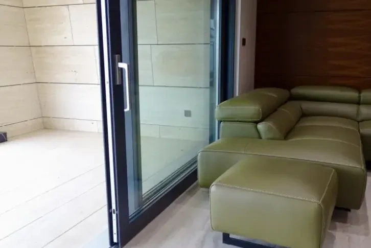 Квартира рядом с морем в Малинска Дубашница, Хорватия