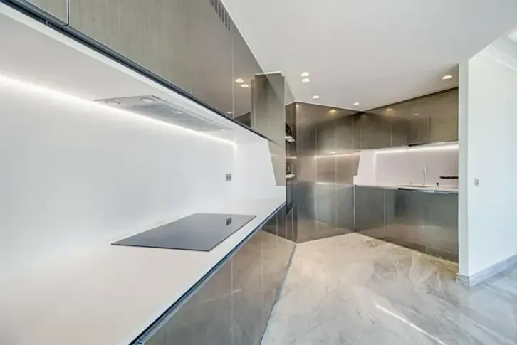 Квартира площадью 193 м2 в Harbour Lights Palace, Монако