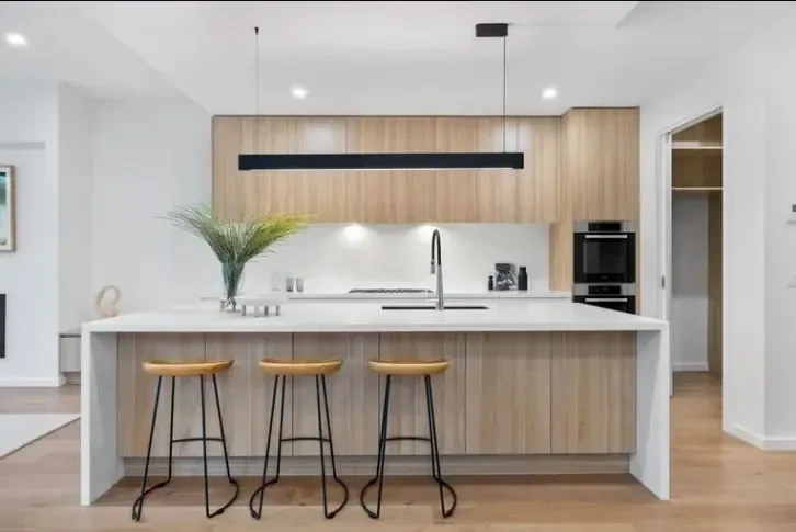 Семейная вилла 2+1 с дизайном в тихом районе Мельбурна