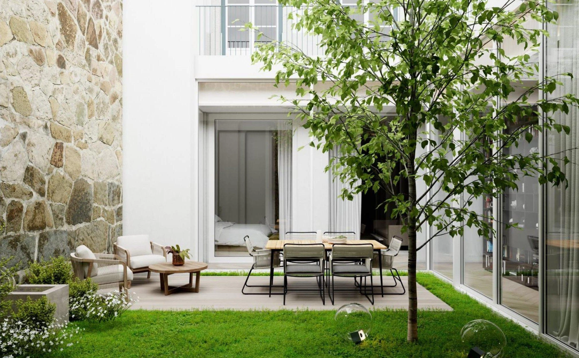 Апартаменты в проекте реновации в историческом центре Порту, Португалия