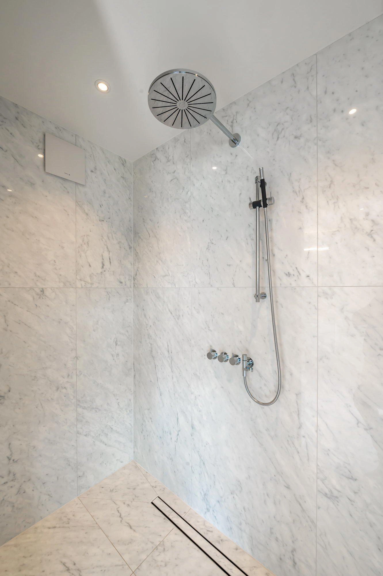 Квартиры в историческом жилом комплексе в Вене, Австрия