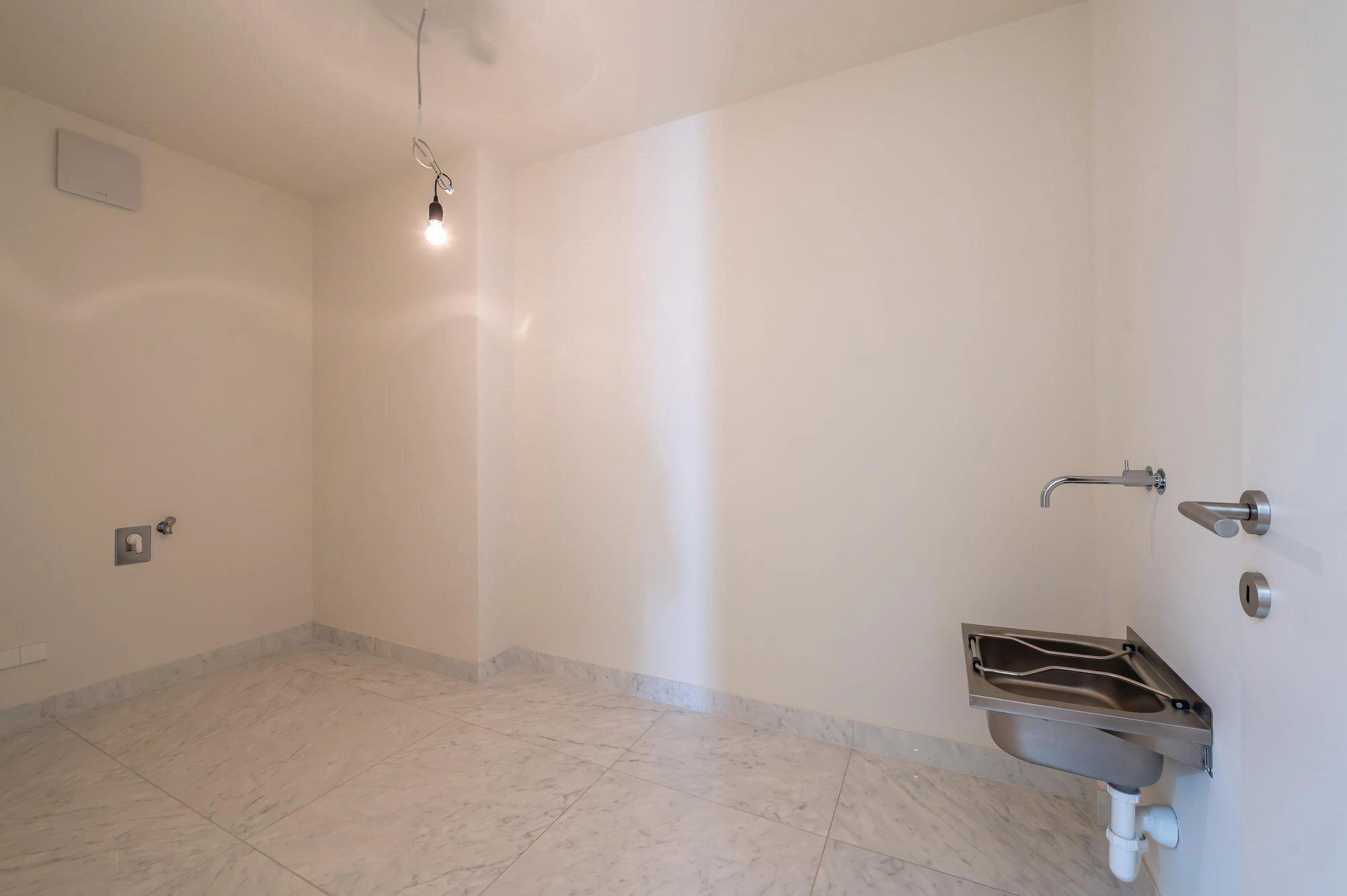 Квартиры в историческом жилом комплексе в Вене, Австрия