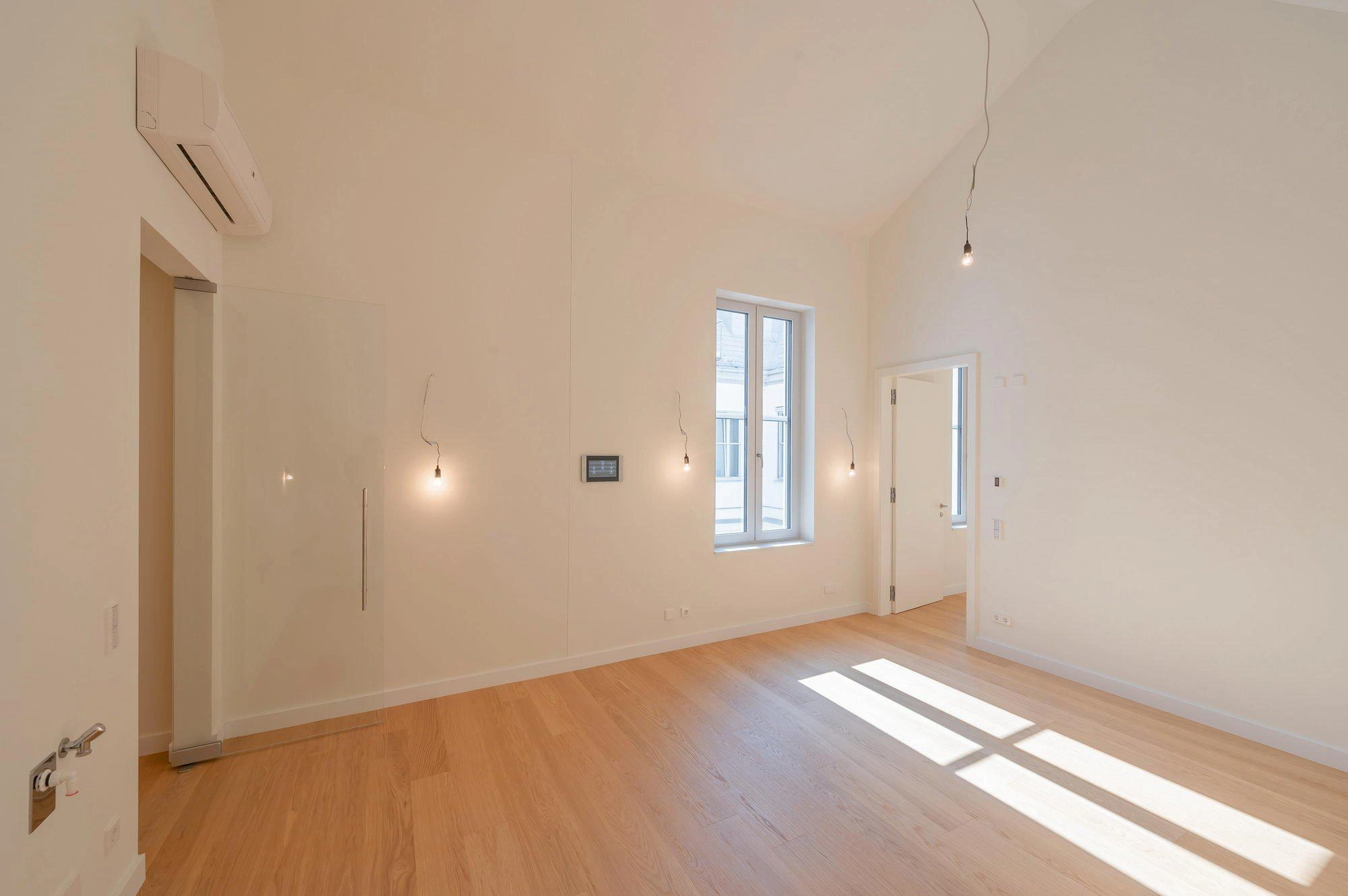 Квартиры в историческом жилом комплексе в Вене, Австрия