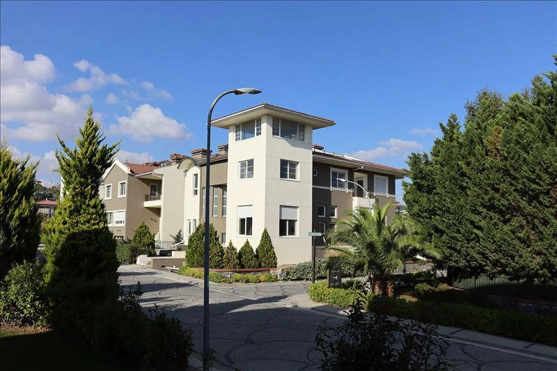 Виллы в жилом комплексе в Стамбуле, Турция