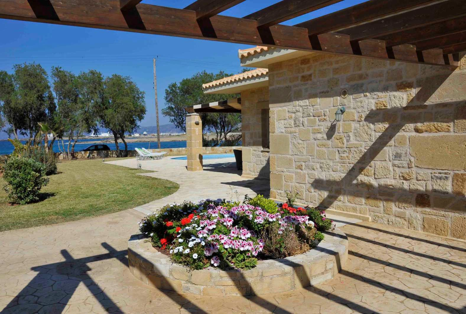 Виллы с террасами на Крите, Греция