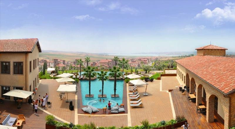 Виллы в современном жилом комплексе в Стамбуле, Турция