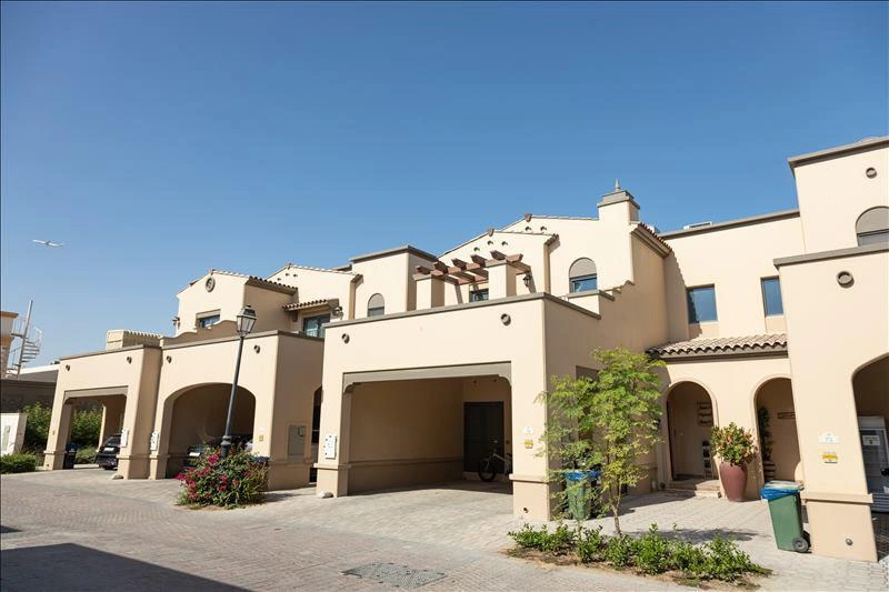 Виллы Mushrif Village, Дубай, Объединённые Арабские Эмираты