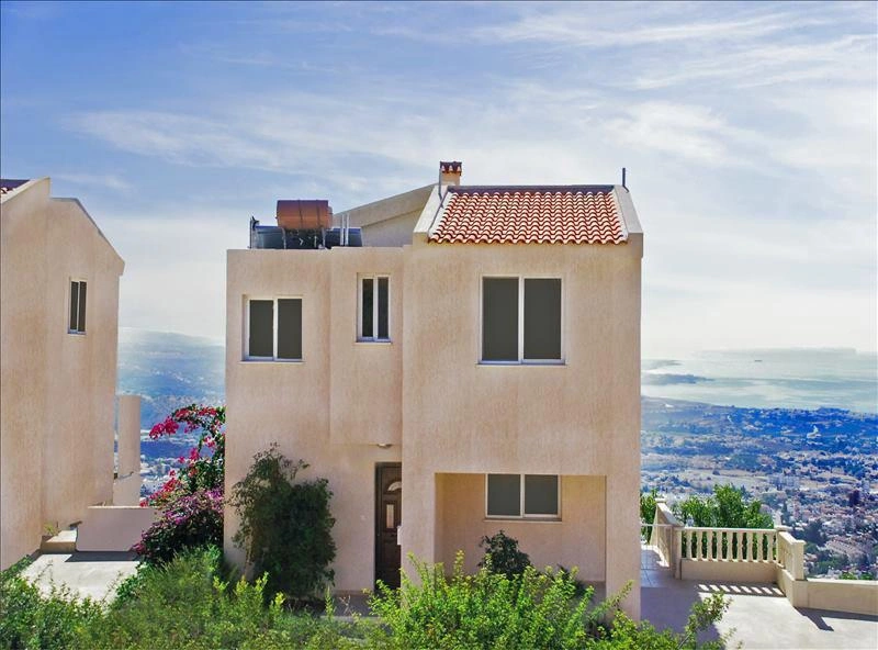 Виллы в жилом комплексе в Пафосе, Кипр