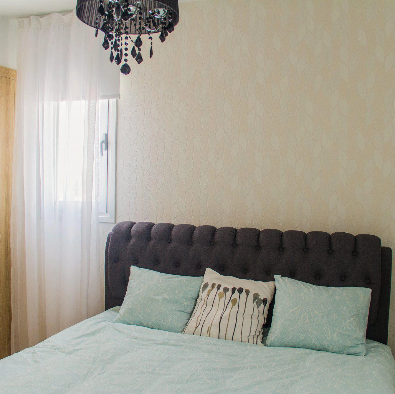 Квартиры в малоэтажном жилом комплексе рядом с пляжами и центром города в Ларнаке, Кипр