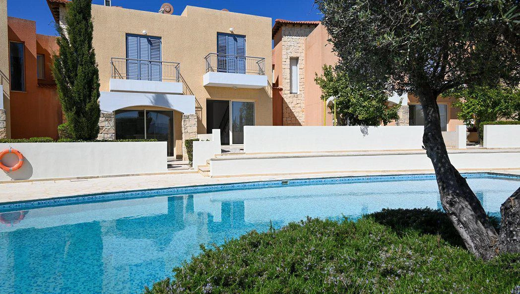 Таунхаусы в жилом комплексе в Пафосе, Кипр