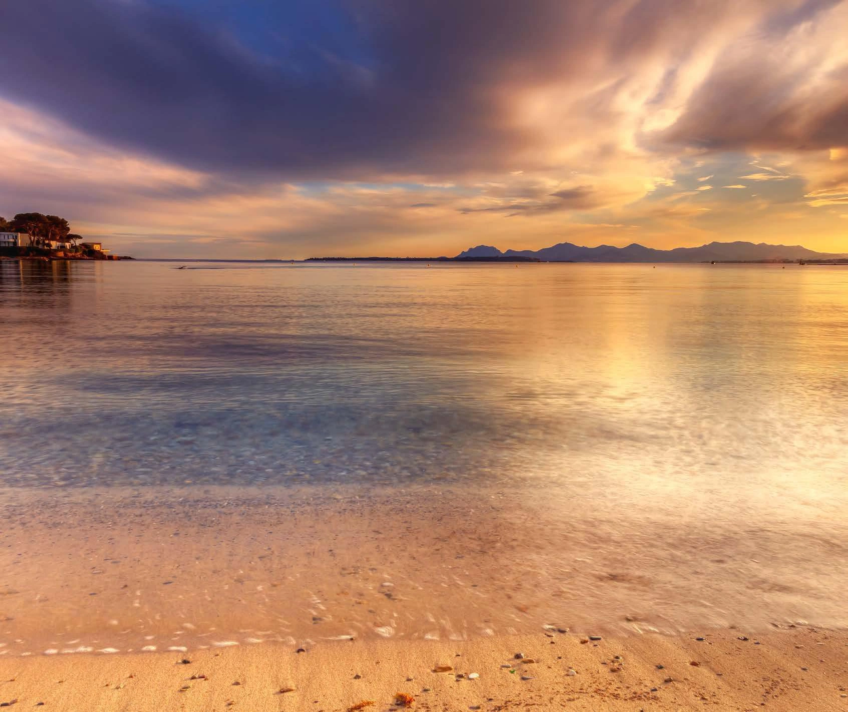 Апартаменты в современном жилом комплексе в Прованс — Альпы — Лазурный берег, Франция