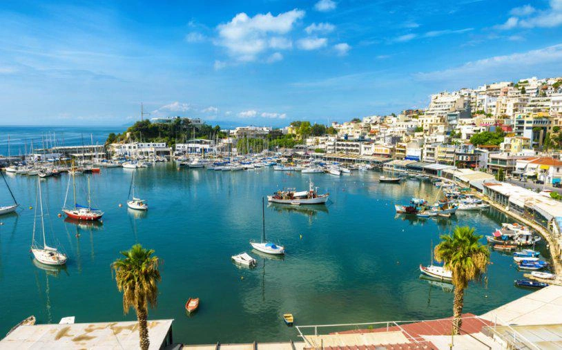 Пентхаусы в современном жилом комплексе в Аттике, Греция