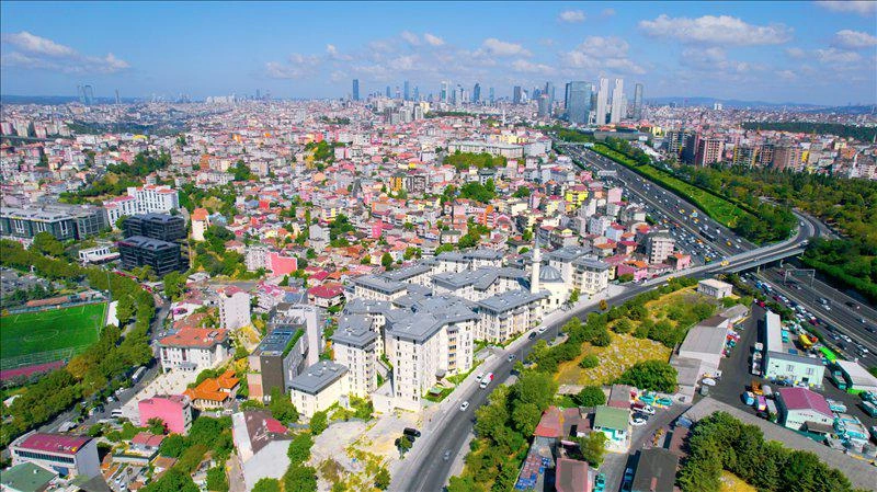 Квартиры в современном жилом комплексе в Стамбуле, Турция