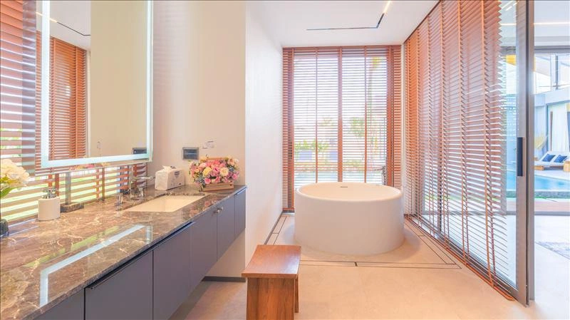 Виллы в современном жилом комплексе на Пхукете, Таиланд