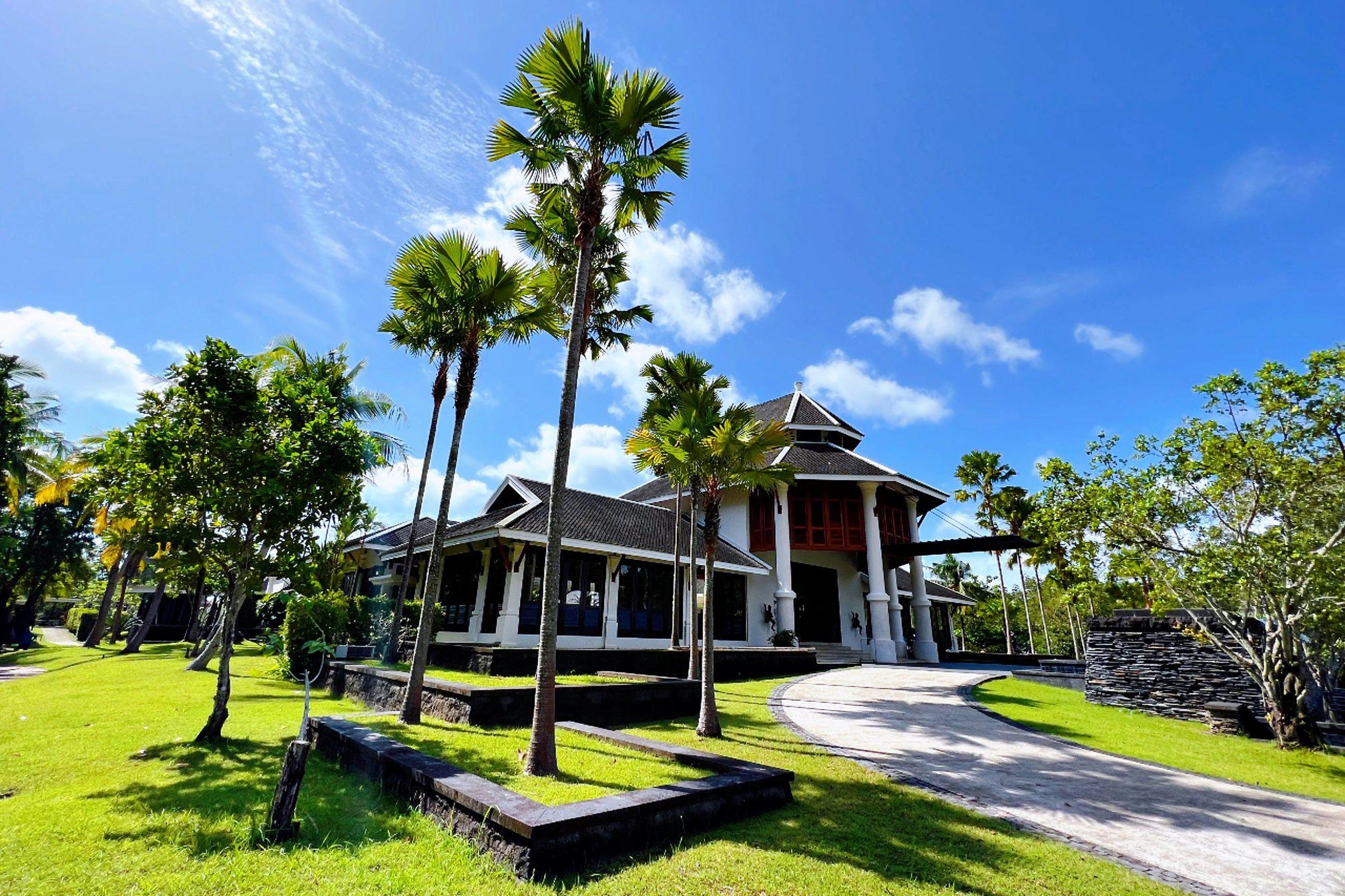 Меблированные квартиры с арендным управлением на Пхукете, Таиланд