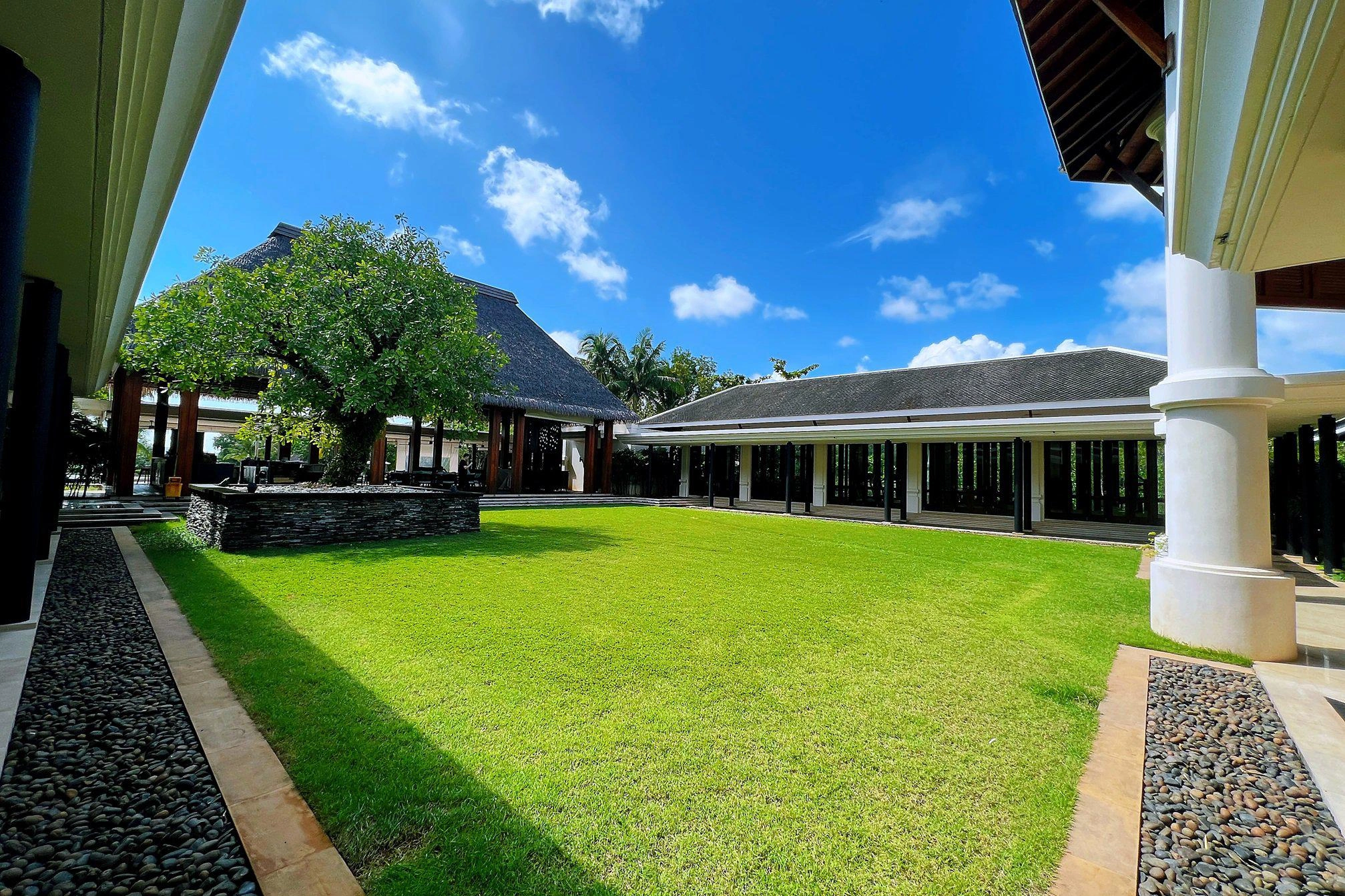 Меблированные квартиры с арендным управлением на Пхукете, Таиланд