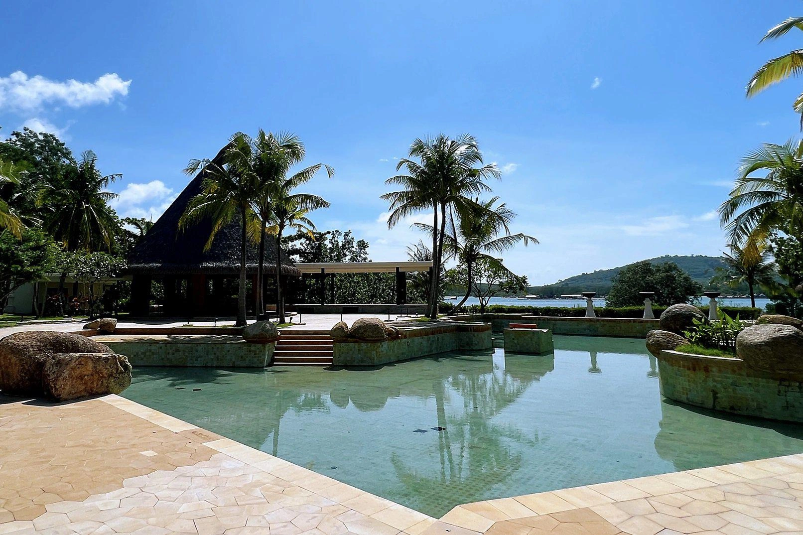 Таунхаусы в жилом комплексе на Пхукете, Таиланд